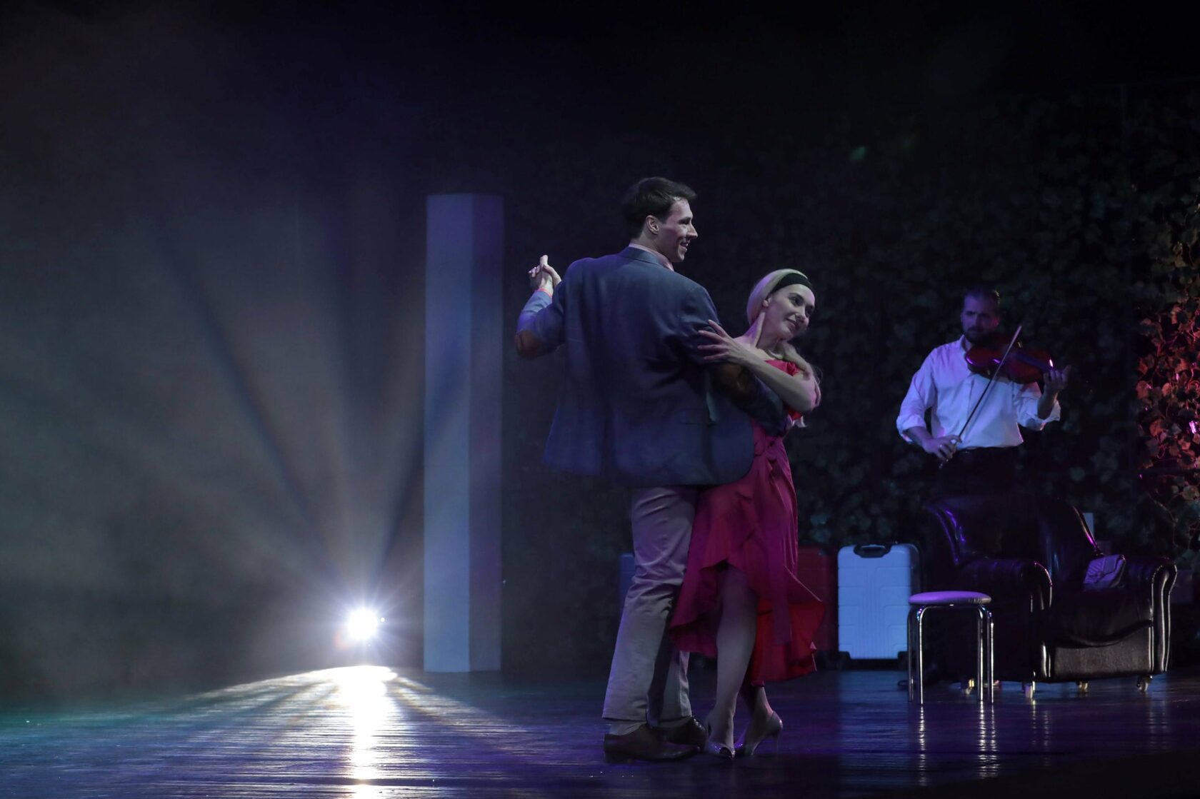 Главная роль