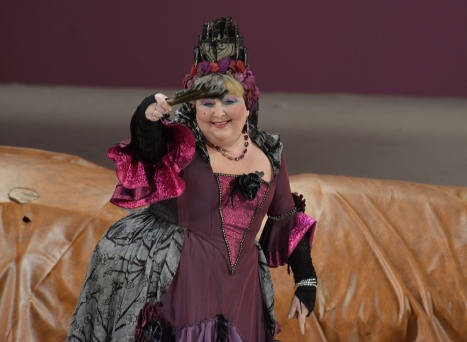 Елена Анисимова